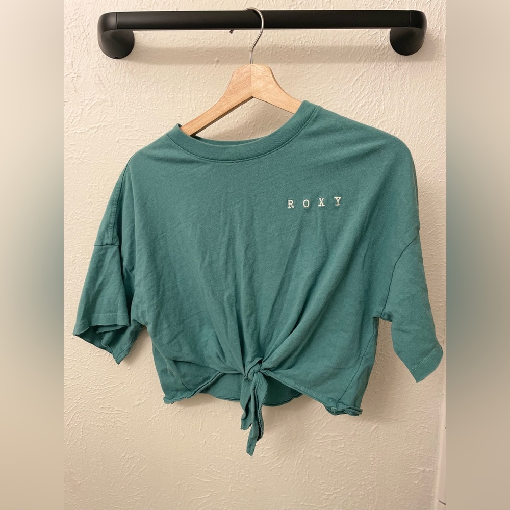 Green Roxy tie knot tee